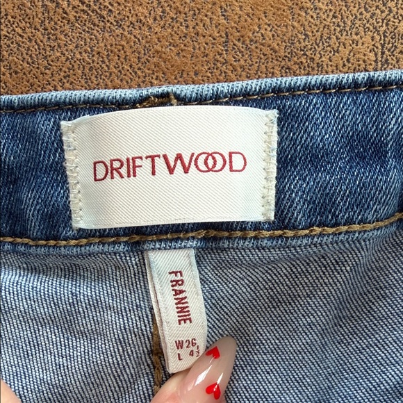 Driftwood Embroidered High Rise Denim Shorts - Picture 5 of 14